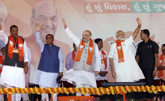 क्या गुजरात में BJP की बंपर जीत हो रही है…? 