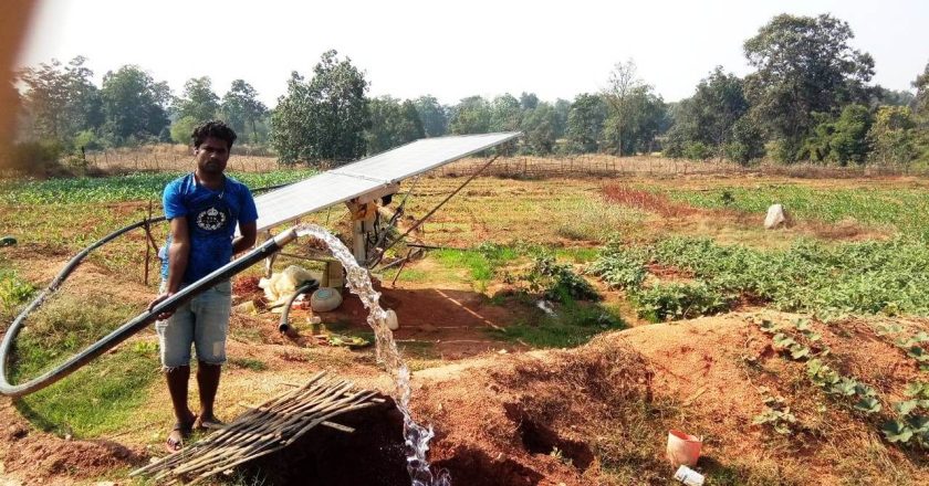 सौर सुजला योजना से बदल रही किसानों की तकदीर