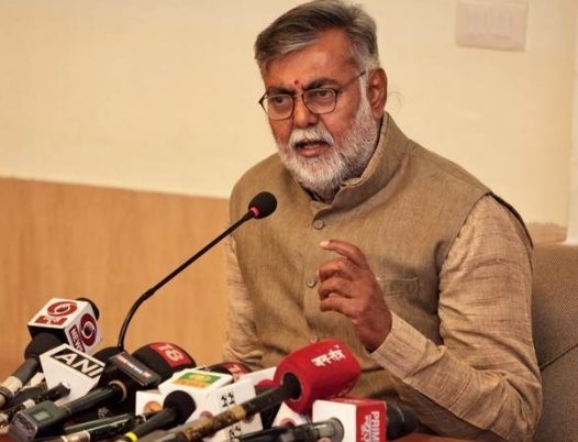 खाद्य प्रसंस्करण उद्योग राज्यमंत्री प्रह्लाद सिंह पटेल ने मोदी सरकार द्वारा किसानों के हित में उठाए गए क़दमों के बारे में प्रेस वार्ता को किया संबोधित