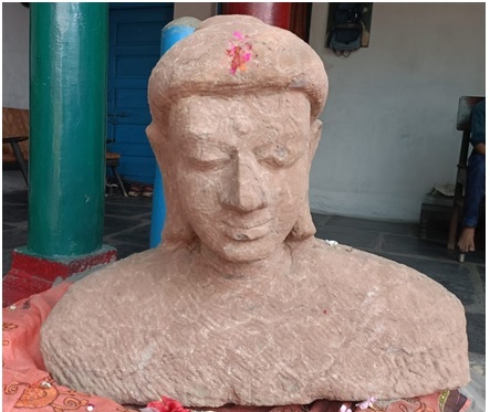 ग्राम सोंड्रा में मिली पांडुवंशी काल की बुद्ध प्रतिमा, शिवलिंग और खण्डित सीलबट्टे भी मिले