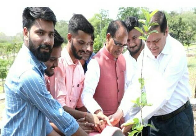 आवाज बेहतर बनाए रखने में वृक्ष भी देते हैं योगदान : मुख्यमंत्री चौहान