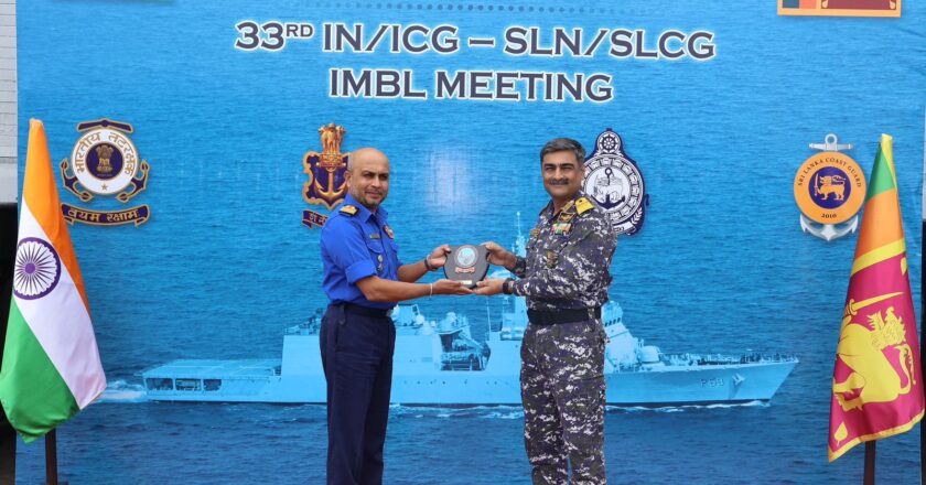 भारतीय नौसेना और श्रीलंकाई नौसेना के बीच सामुद्रिक सुरक्षा बैठक