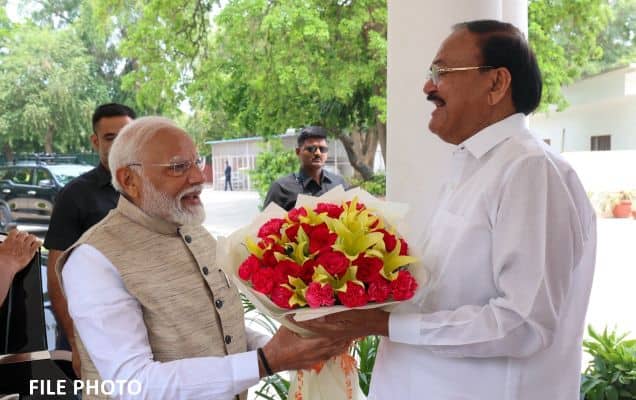 प्रधानमंत्री नरेन्द्र मोदी ने वेंकैया नायडू के 75वें जन्मदिन पर एक लेख लिखा