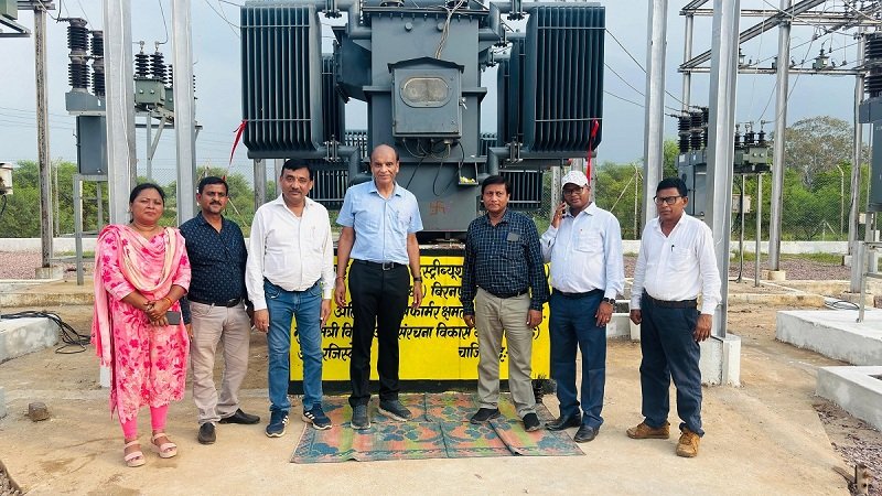 73 लाख रुपये की लागत वाले 3.15 एम.व्ही.ए. के नये पॉवर ट्रांसफार्मर को ईडी श्री सेलट ने किया चार्ज