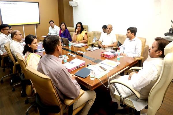 रोग की पहचान, फॉलोअप और समय पर सही उपचार महत्वपूर्ण : उप मुख्यमंत्री शुक्ल