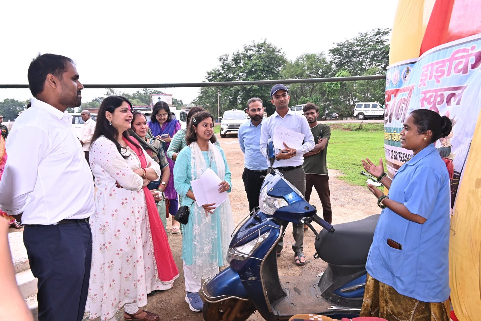 संयुक्त सचिव स्वाति शर्मा ने किया बिहान की गतिविधियों का अवलोकन