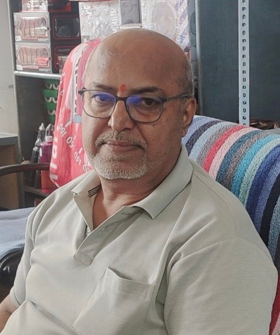 आनलाईन चाकू, पुलिस द्वारा निर्दाेषों को सजा, कुत्ते की दुम पाक  वरिष्ठ पत्रकार जवाहर नागदेव की खरी… खरी….