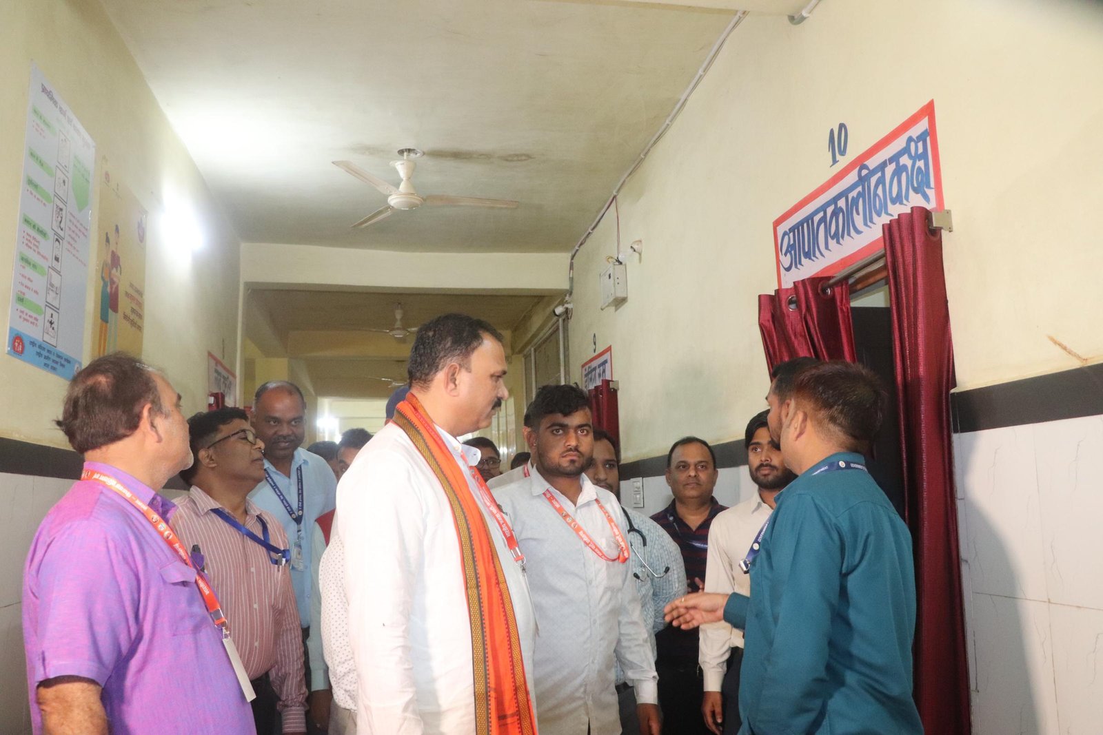 स्वास्थ्य मंत्री श्याम बिहारी जायसवाल ने मैनपाट के कमलेश्वरपुर अस्पताल का किया निरीक्षण