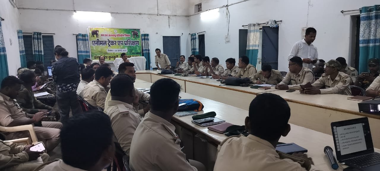 हाथी मानव-द्वन्द न्यूनतम करने अर्ली वार्निंग सिस्टम हेतु गज संकेत एप्प का दिया गया प्रशिक्षण