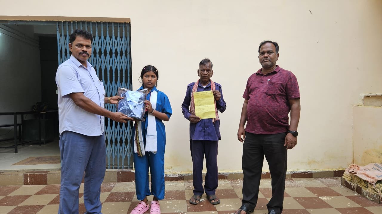 दुखद घटना ने ज्योति से छीना सहारा तो मुख्यमंत्री ने सिर पर रखा हांथ