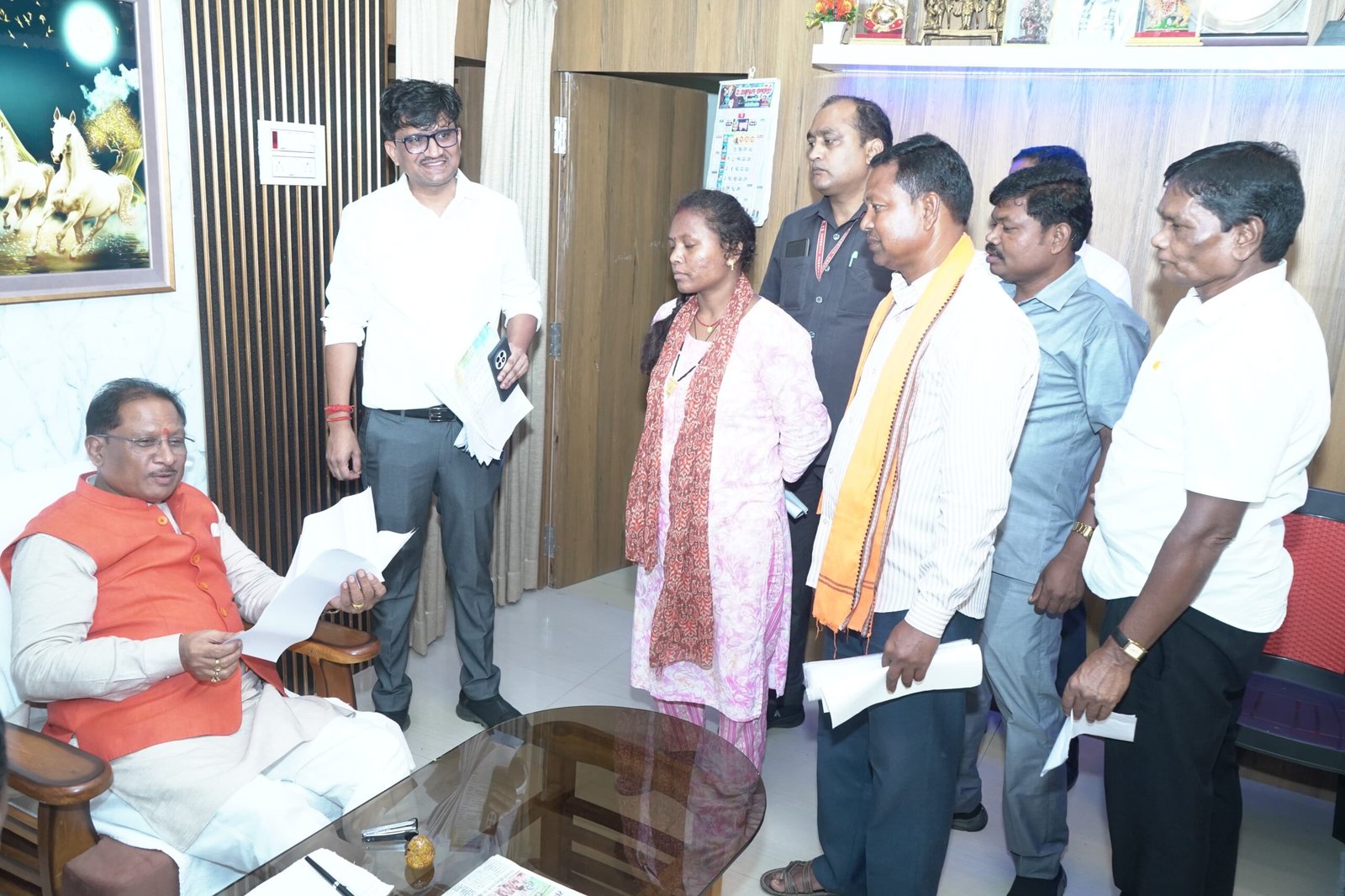 जनदर्शन में फूलमती बाई की समस्या का तत्काल हुआ समाधान