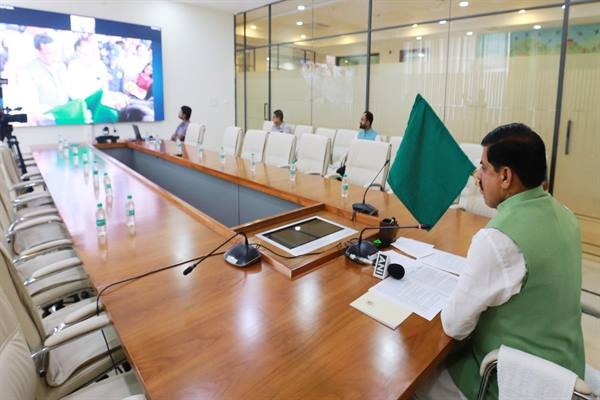 हमारे तीर्थ, धार्मिक आस्था के साथ देश को एक सूत्र में पिरोए रखने का हैं माध्यम : मुख्यमंत्री डॉ. यादव