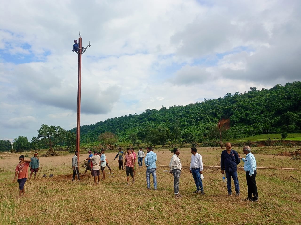 बारिश  से 91 गांवों में हुई थी बिजली आपूर्ति बाधित, विद्युत वितरण कंपनी ने 65 गांवों में किया बहाल