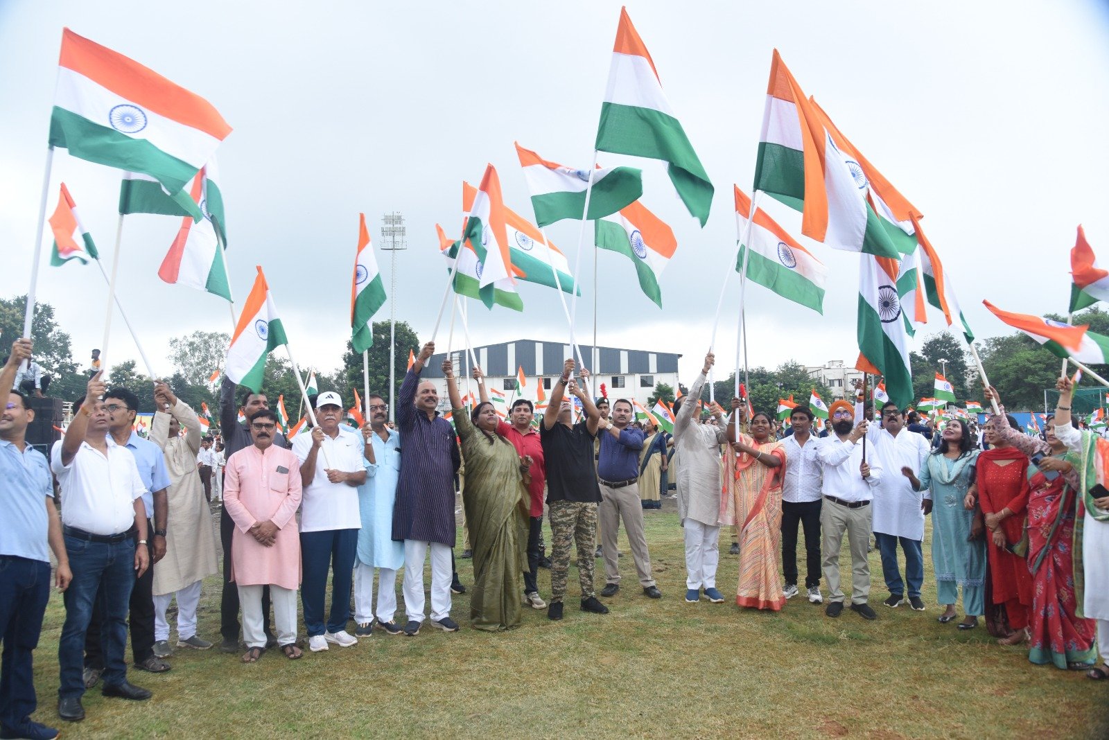 ‘हर घर तिरंगा, हर घर स्वच्छता’ अभियान के तहत निकाली गई तिरंगा यात्रा