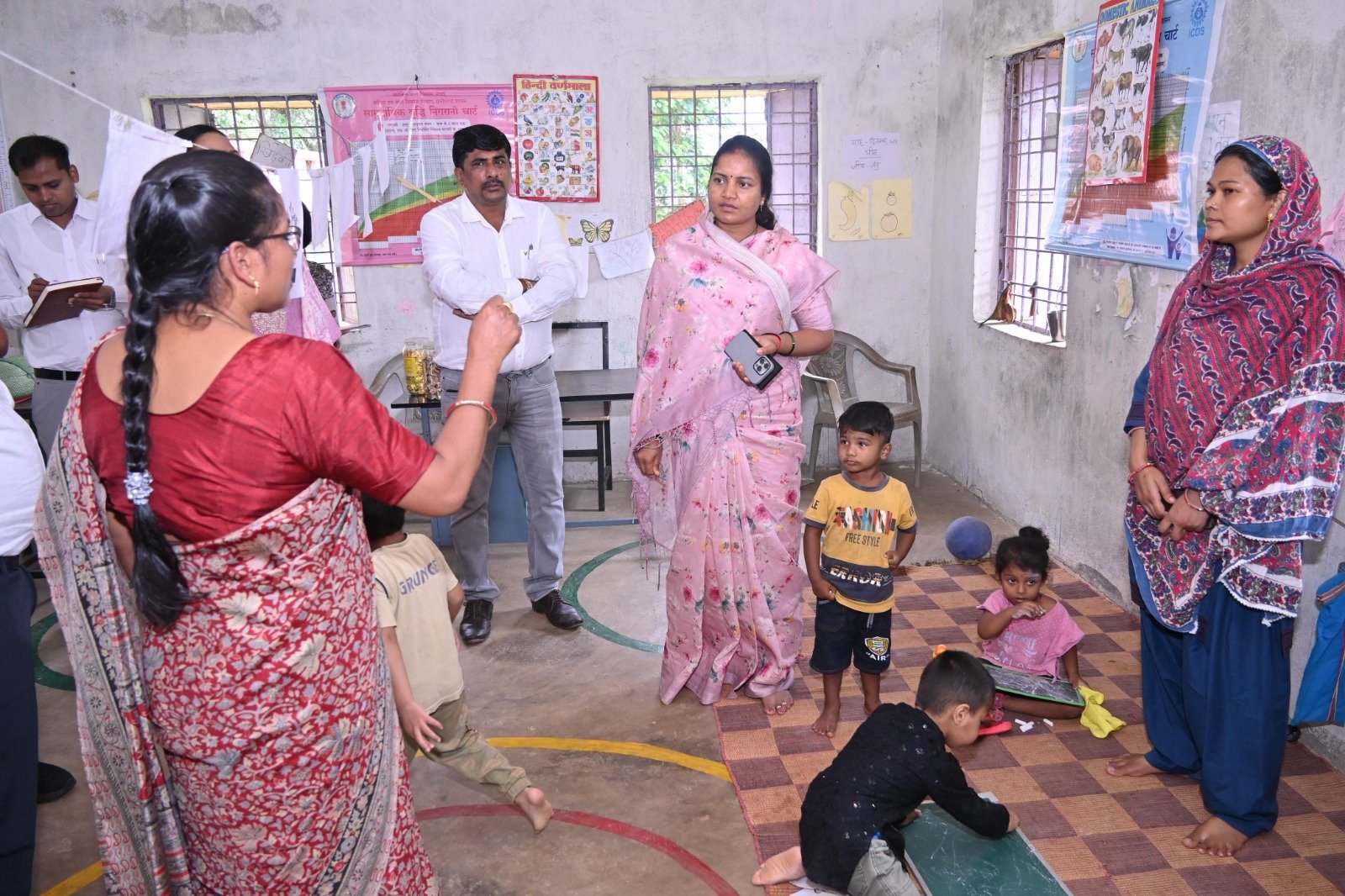 महिला एवं बाल विकास मंत्री राजवाड़े सरगुजा संभाग के दौरे पर