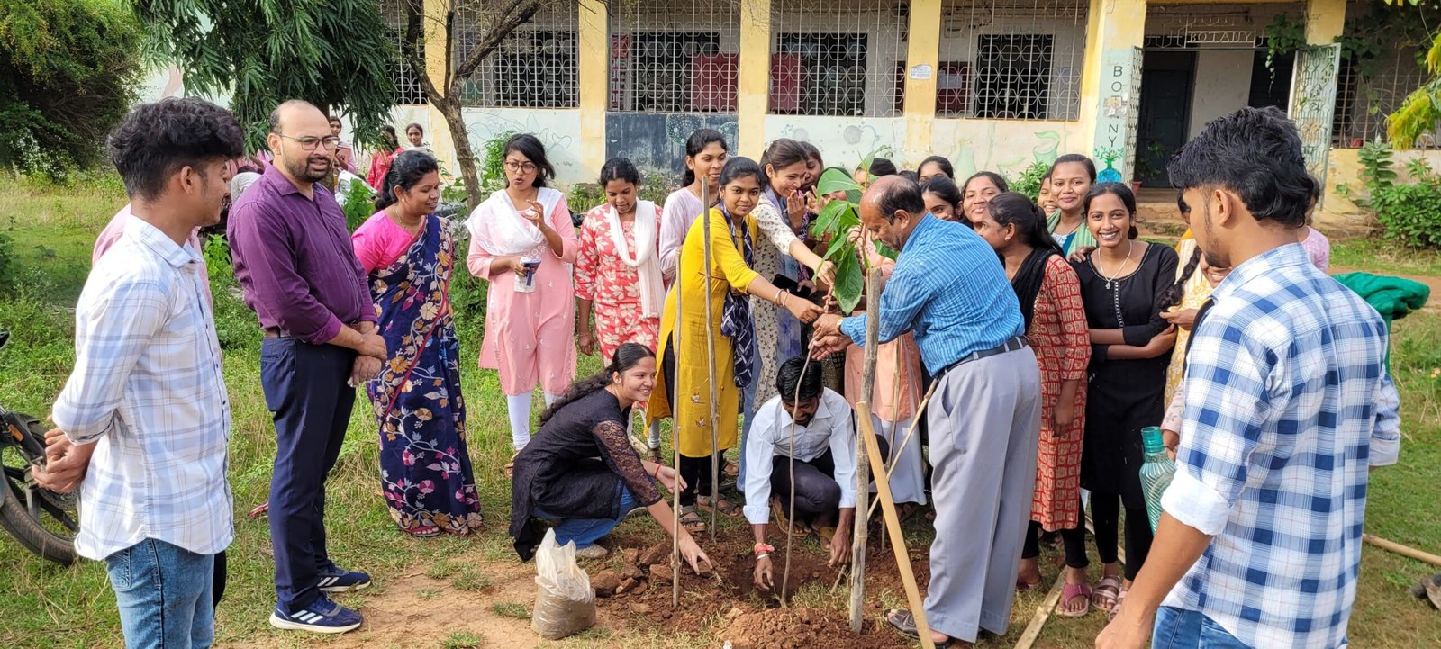ओजोन दिवस पर शासकीय काकतीय पीजी कॉलेज में पर्यावरण जागरूकता कार्यक्रम का हुआ आयोजन