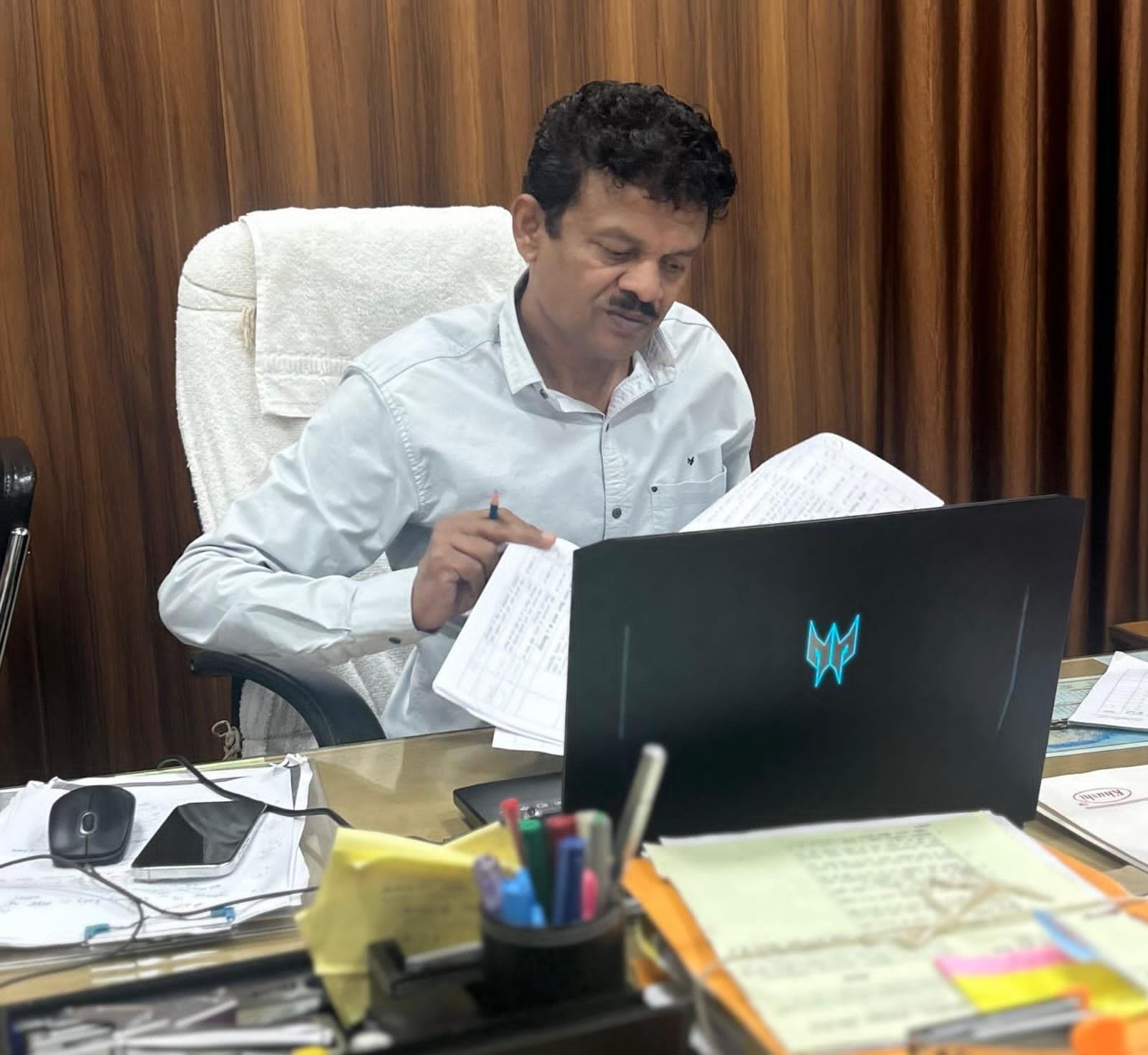 निर्माण विभागों के कार्यपालन अभियंताओं को चेतावनी