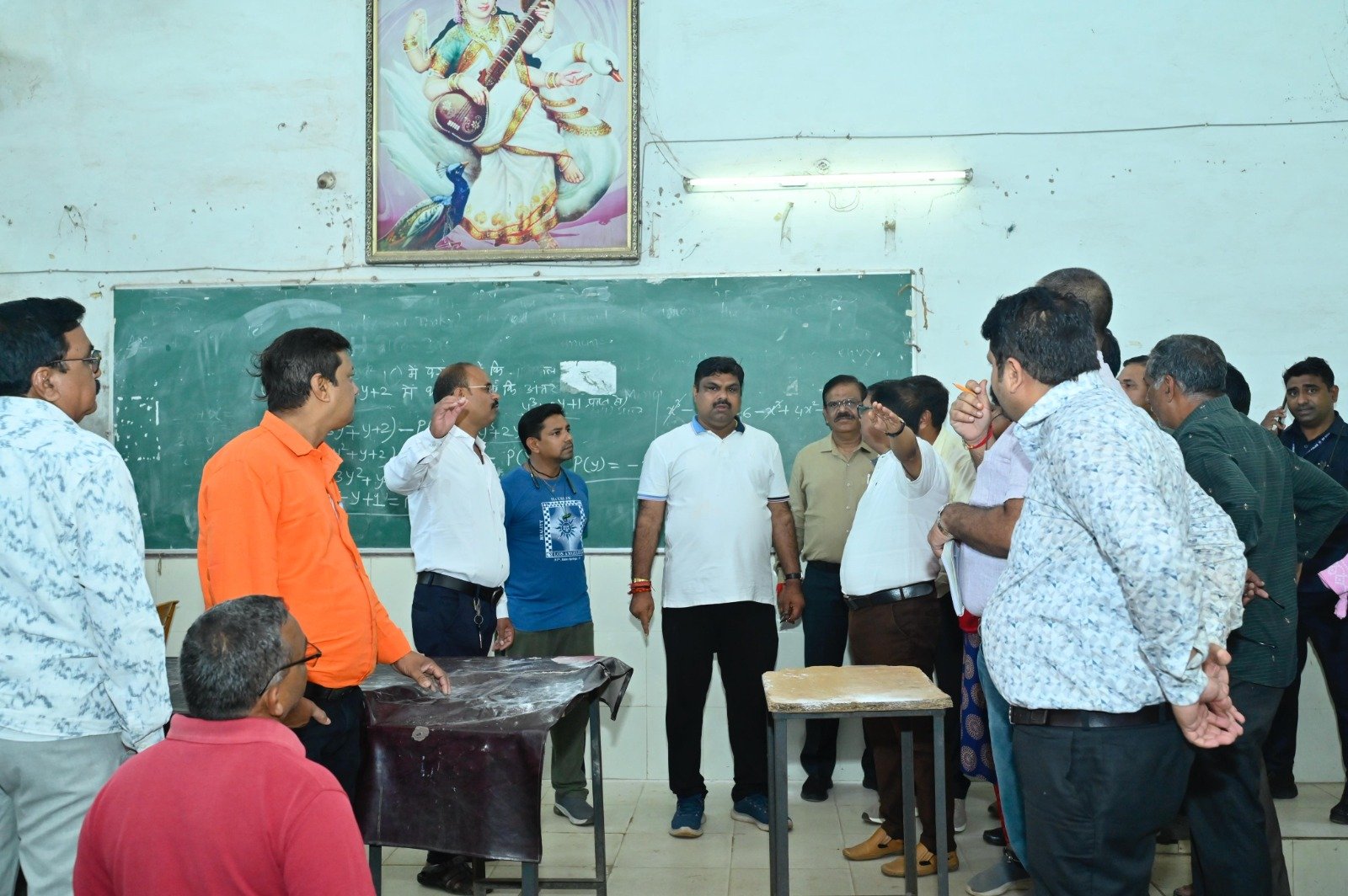 स्कूल शिक्षा मंत्री यादव ने किया विद्यालयों का निरीक्षण