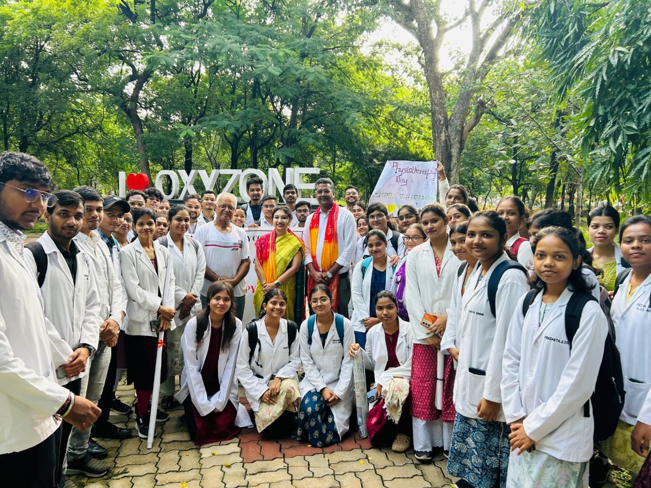 विश्व फिजियोथेरेपी दिवस पर शासकीय फिजियोथेरेपी महाविद्यालय ने चलाया जागरूकता अभियान