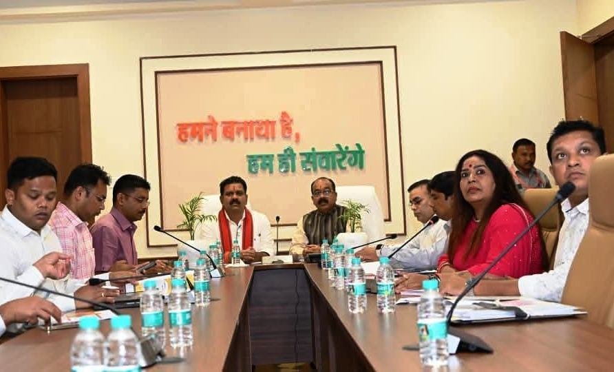 उप मुख्यमंत्रीद्वय अरुण साव और विजय शर्मा ने बस्तर ओलंपिक की तैयारियों की समीक्षा की