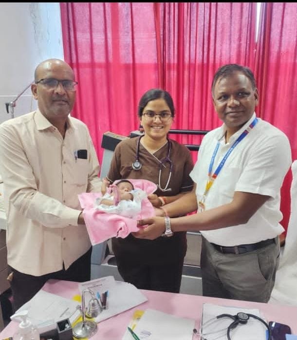सिम्स अस्पताल में मिला नवजात शिशु, चाइल्ड लाइन को सौंपा गया