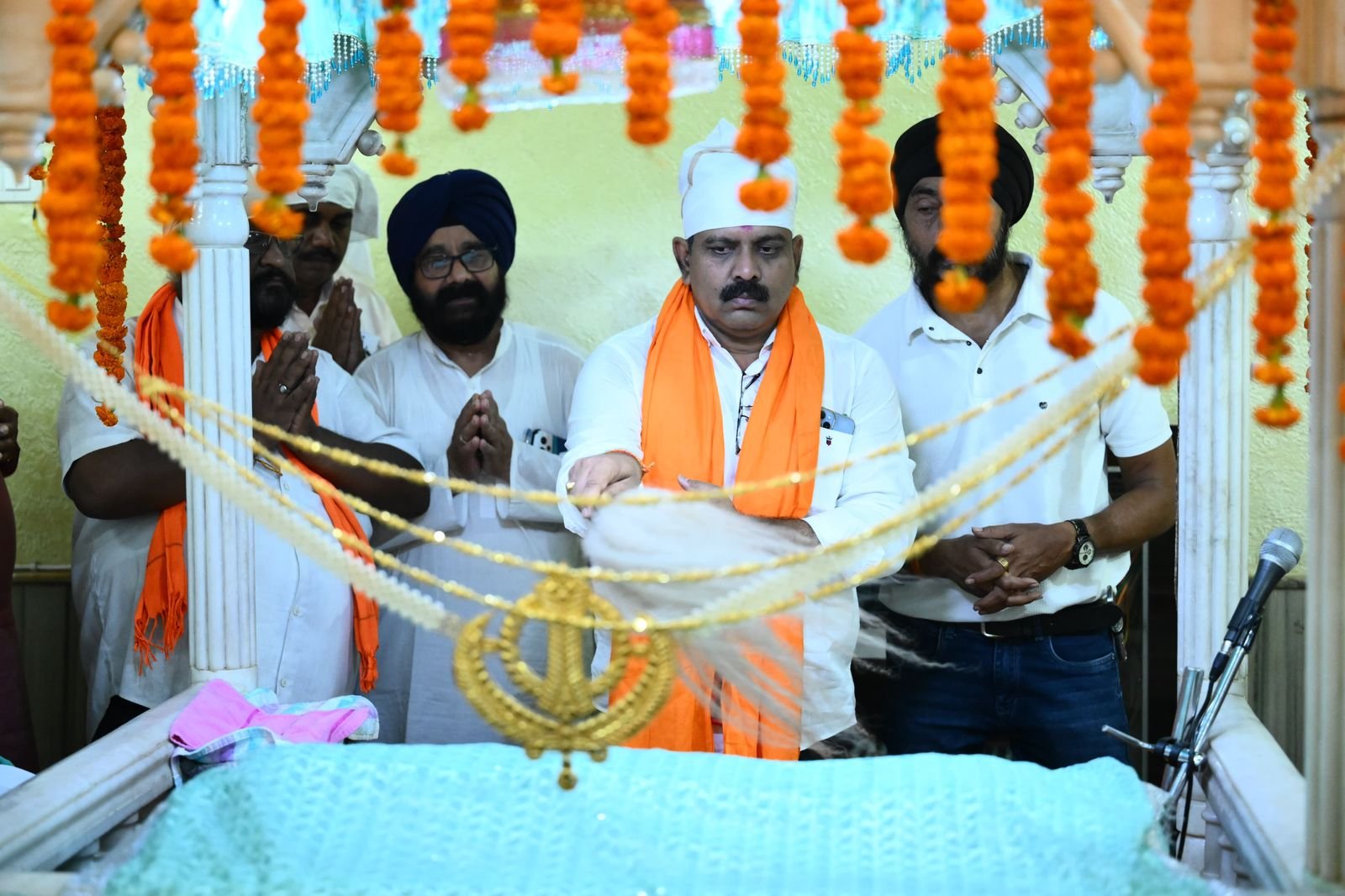 गुरु तेग़ बहादुर जी की 350वीं शहादत शताब्दी यात्रा में दिव्य अस्त्रों की भव्य आरती, उप मुख्यमंत्री विजय शर्मा ने किया स्वागत