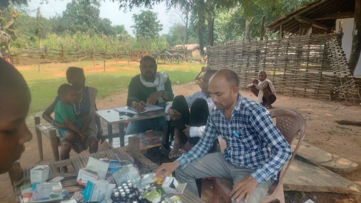 बस्तर संभाग के दूरस्थ क्षेत्र अबूझमाड़ से लगे ग्राम कोंडे तक पहुँची स्वास्थ्य सेवाएँ