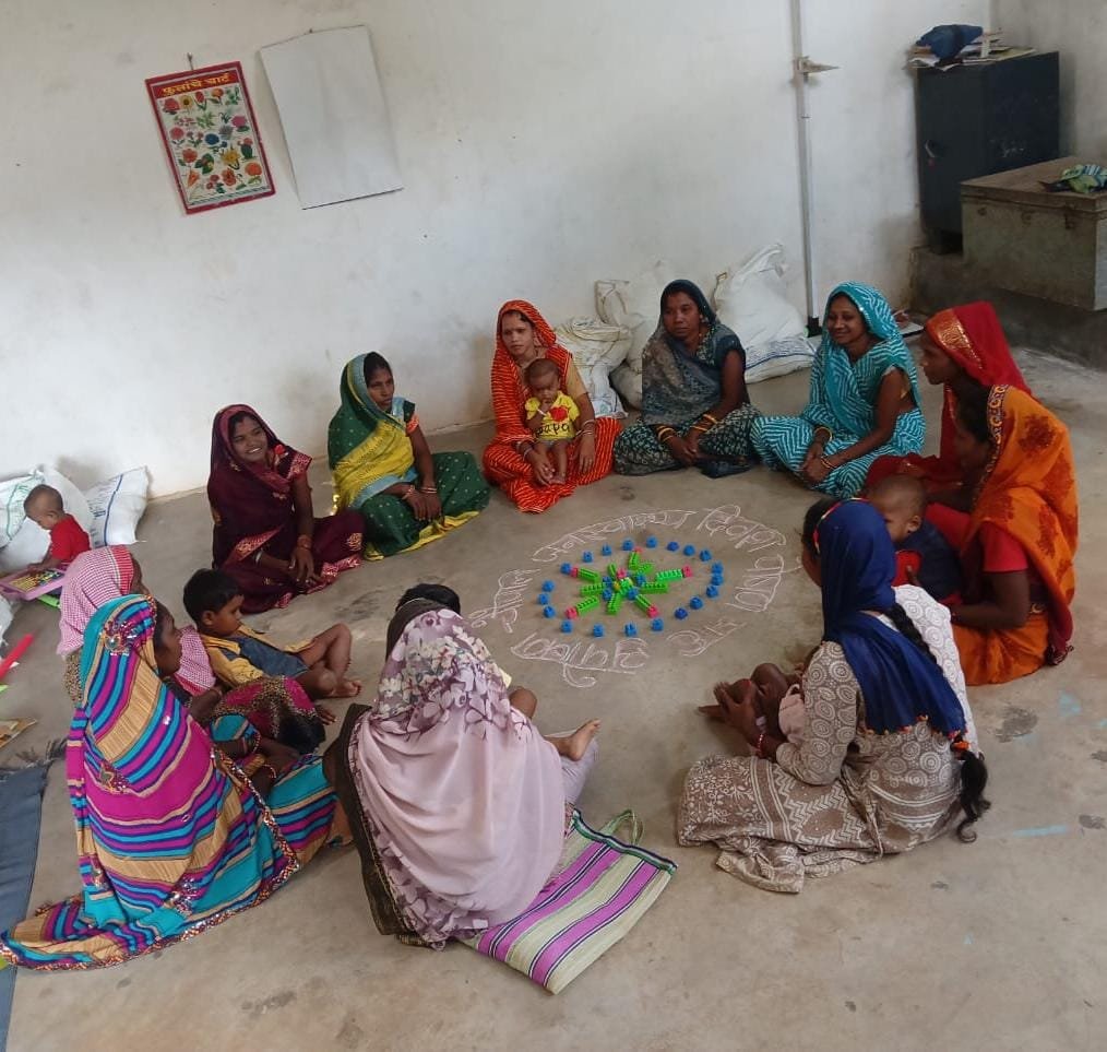 रजत महोत्सव अंतर्गत आंवराटोली एवं मयूरनाचा में पोषण माह एवं सुपोषण चौपाल का हुआ आयोजन