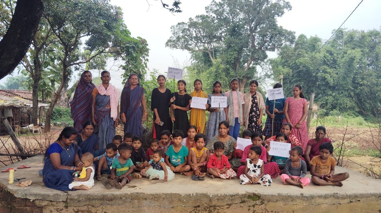 मनोरा एवं सरडीह में महिलाओं को स्वास्थ्य एवं स्वच्छता के लिए किया गया जागरूक