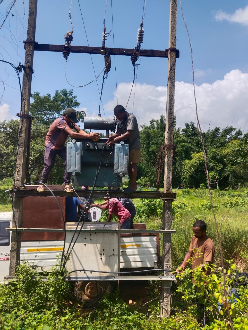 सीएम कैंप कार्यालय की त्वरित पहल से ग्राम शब्द मुंडा में लौटी रोशनी