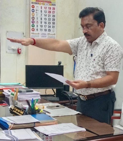 मुख्य चिकित्सा एवं स्वास्थ्य अधिकारी कार्यालय में लिया गया राष्ट्रीय एकता दिवस पर शपथ