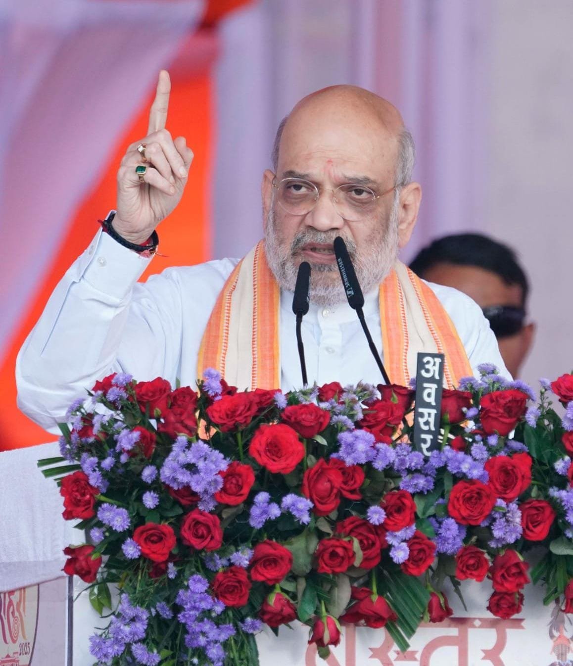 केन्द्रीय गृह एवं सहकारिता मंत्री अमित शाह ने आज छत्तीसगढ़ के जगदलपुर में बस्तर दशहरा महोत्सव को संबोधित किया