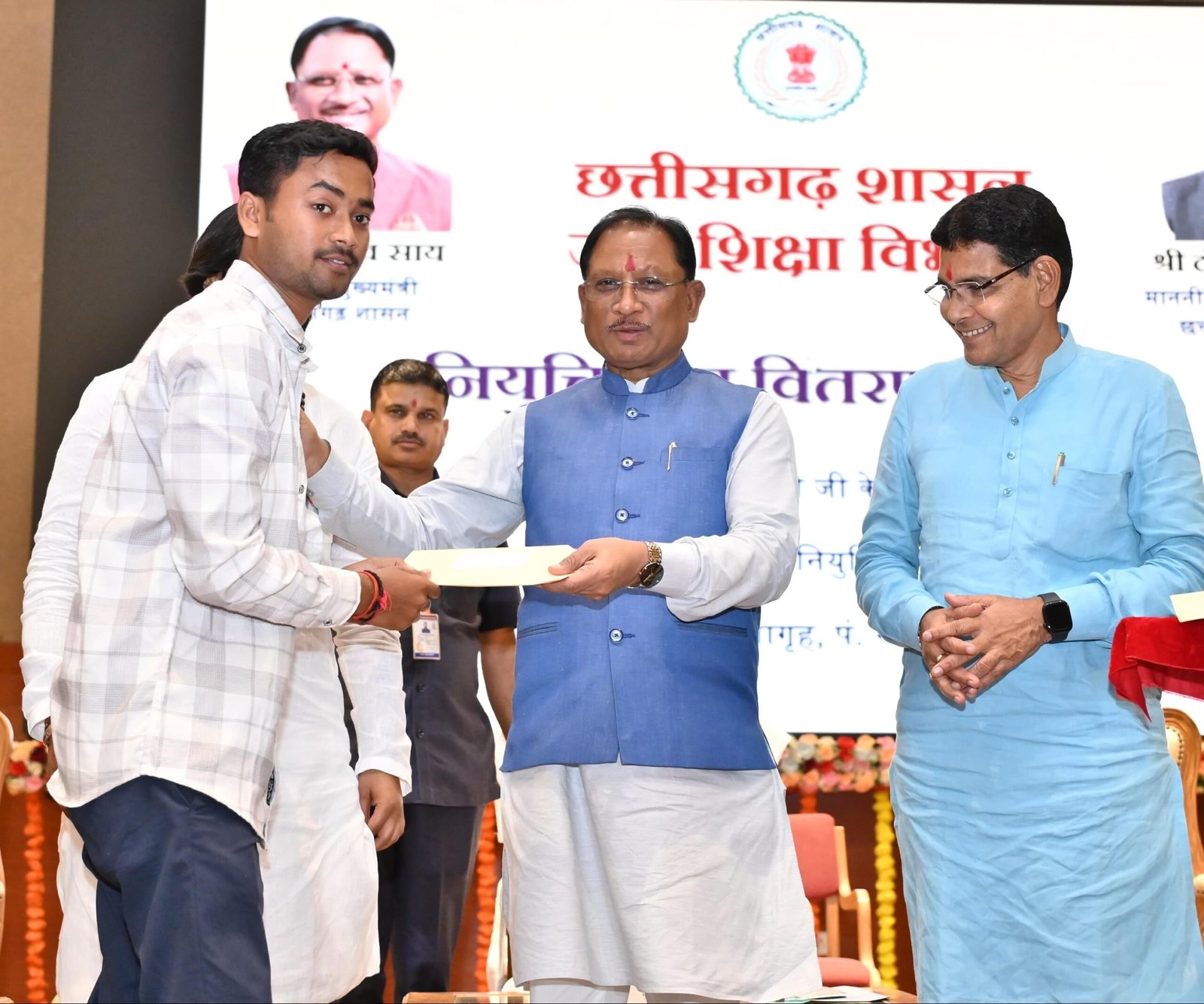 पारदर्शी एवं निष्पक्ष भर्ती प्रक्रियाओं से युवाओं का भविष्य हुआ सुरक्षित : मुख्यमंत्री साय