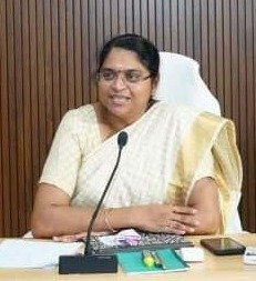 मदिरा विनिर्माताओं, आसवनी, बॉटलिंग इकाईयों और बार लाईसेंसियों से लिए गए सुझाव