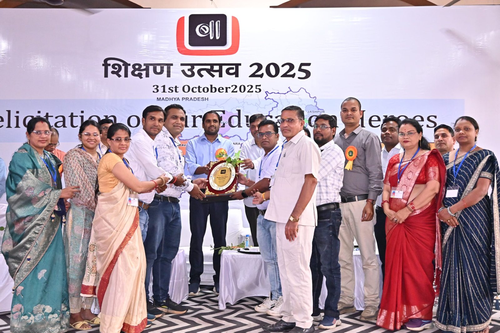 धमतरी में ‘शिक्षण उत्सव’ का सफल आयोजन