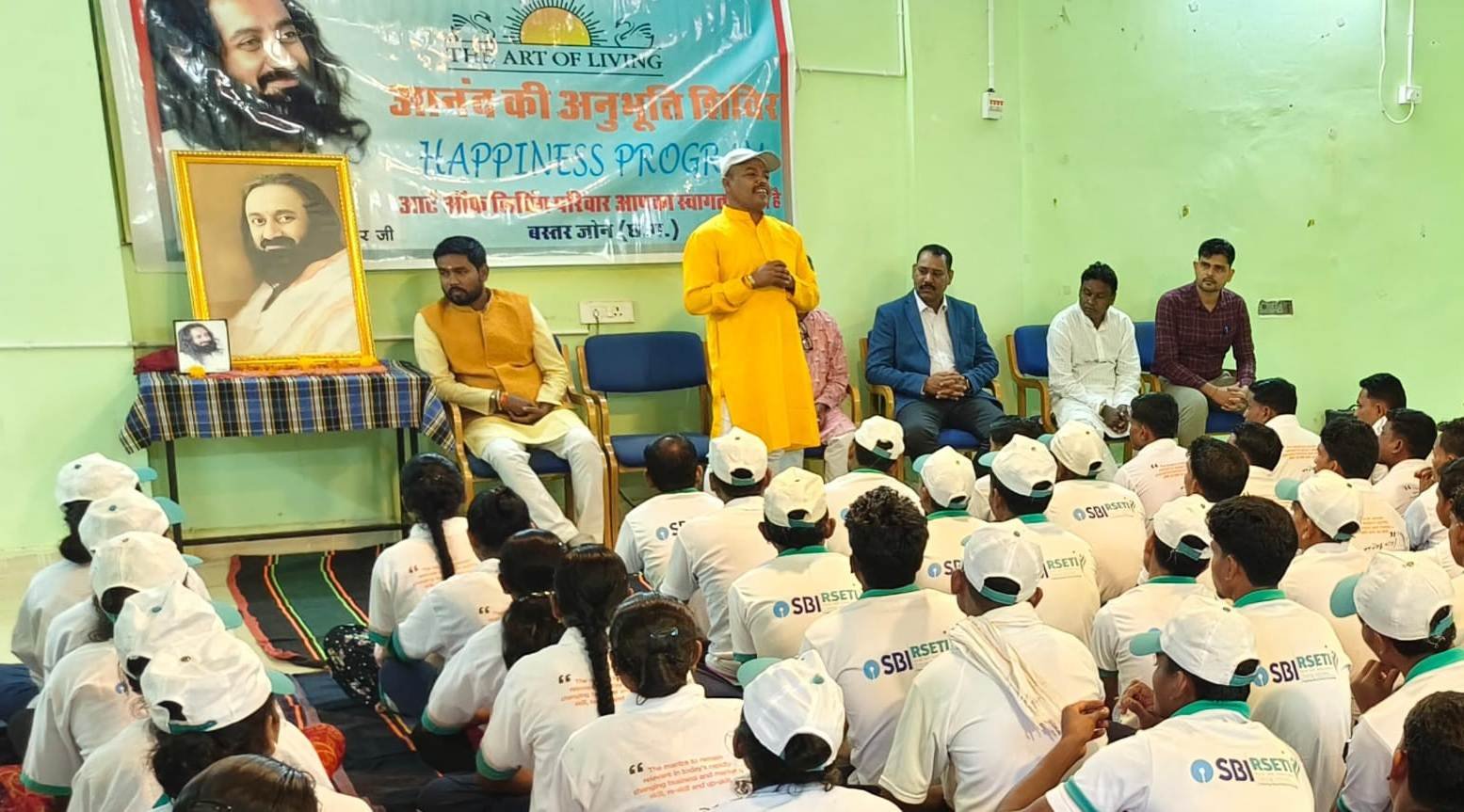 हिंसा और भय के रास्ते को छोड़ आत्म सुधार के मार्ग पर आगे बढ़े आत्मसमर्पित माओवादी