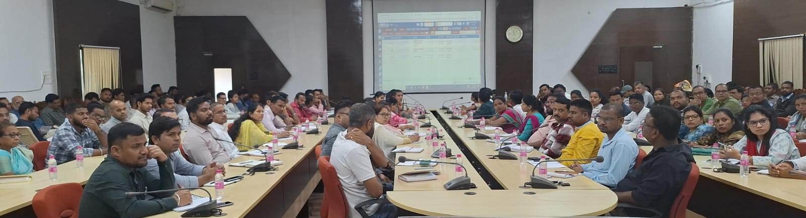 ई-ऑफिस प्रणाली के सुचारू संचालन के लिए अधिकारी-कर्मचारियों को मिला प्रशिक्षण