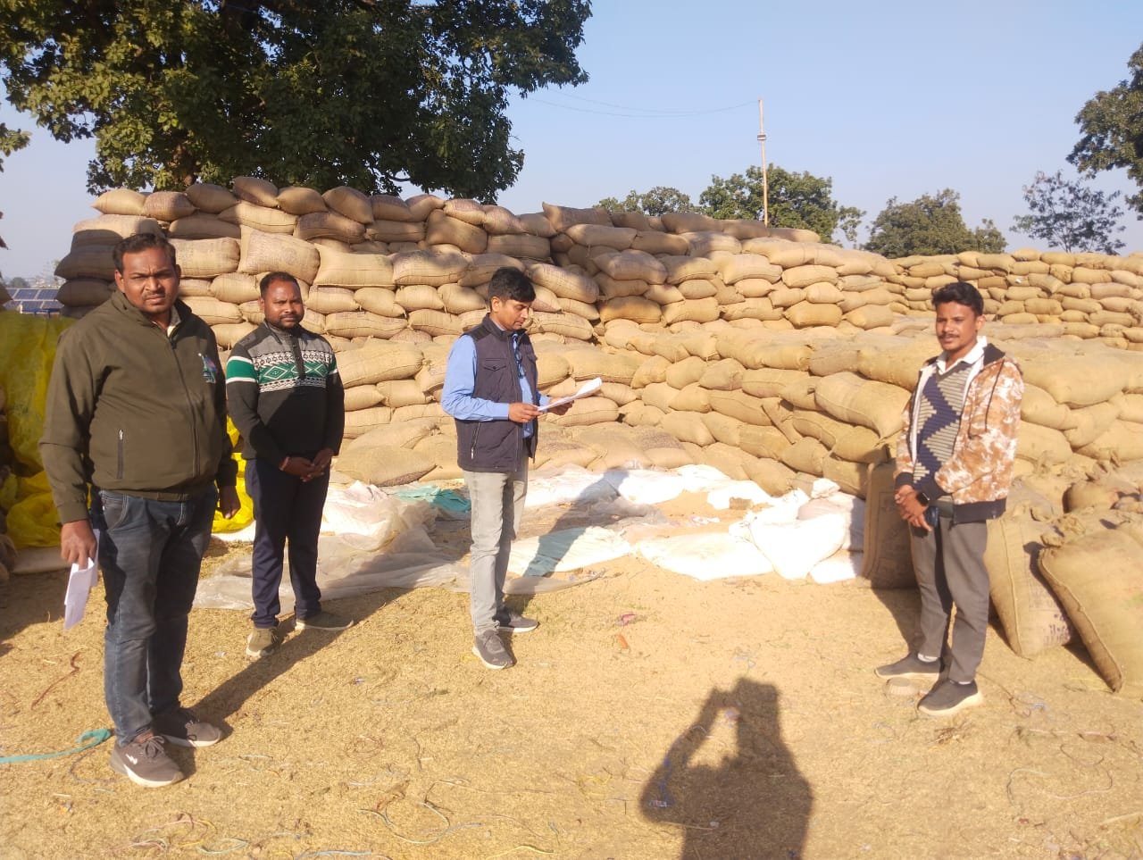 15 नवम्बर से प्रारंभ होगी धान खरीदी – जिला प्रशासन ने की सभी तैयारियां पूर्ण, प्रत्येक उपार्जन केन्द्रों में 13 नवम्बर को ट्रायल रन