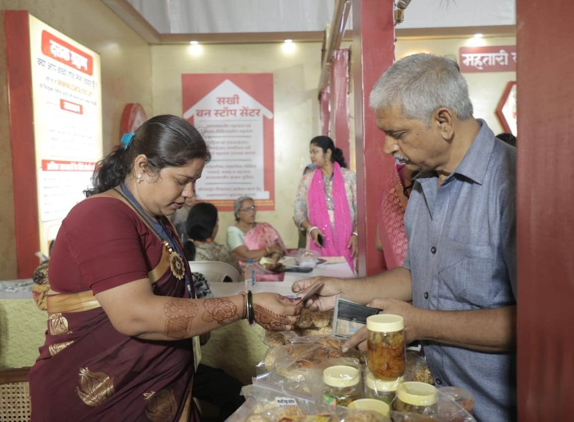 राज्योत्सव में महिला एवं बाल विकास विभाग की प्रदर्शनी बनी आकर्षण का केंद्र