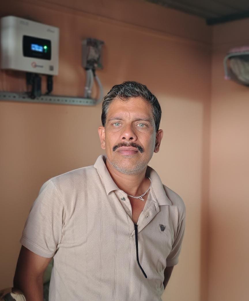 सोलर पैनल लगवाने से बिजली बिल से मिला छुटकारा : शिव कुमार कसेर