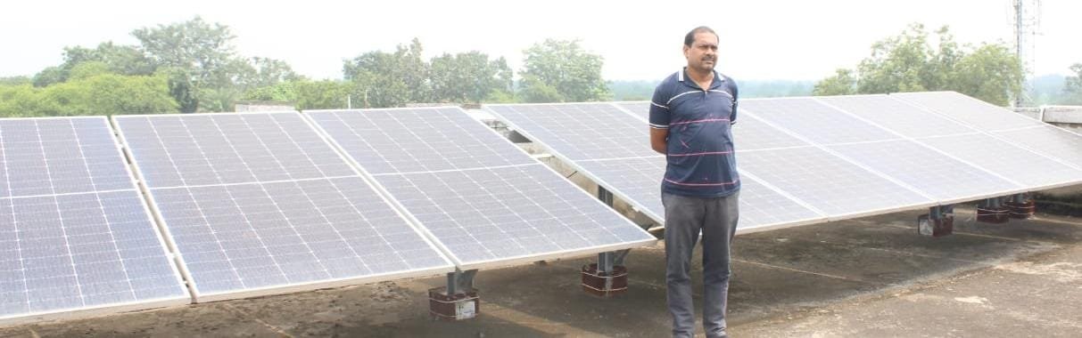 सौर ऊर्जा से आत्मनिर्भर बना घर: व्यापारी मनीष कुमार केडिया ने लिया पीएम सूर्य घर योजना का लाभ