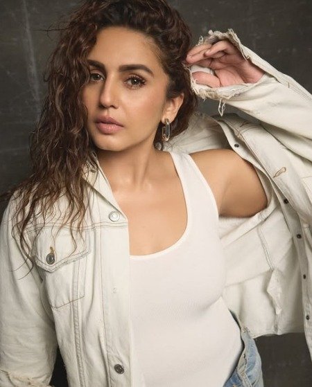 काम के दवाब पर बोलीं हुमा कुरैशी, ‘दूसरों की उम्मीदें मेरी जिम्मेदारी नहीं’