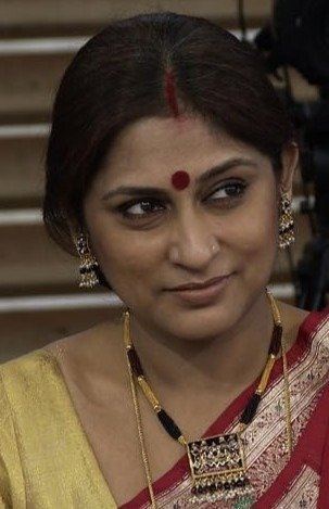 महाभारत की ‘द्रौपदी’ : रूपा गांगुली ने एक ही टेक में किया ‘चीरहरण’ का सीन पूरा, शूट के बाद फूट-फूट कर रोने लगी