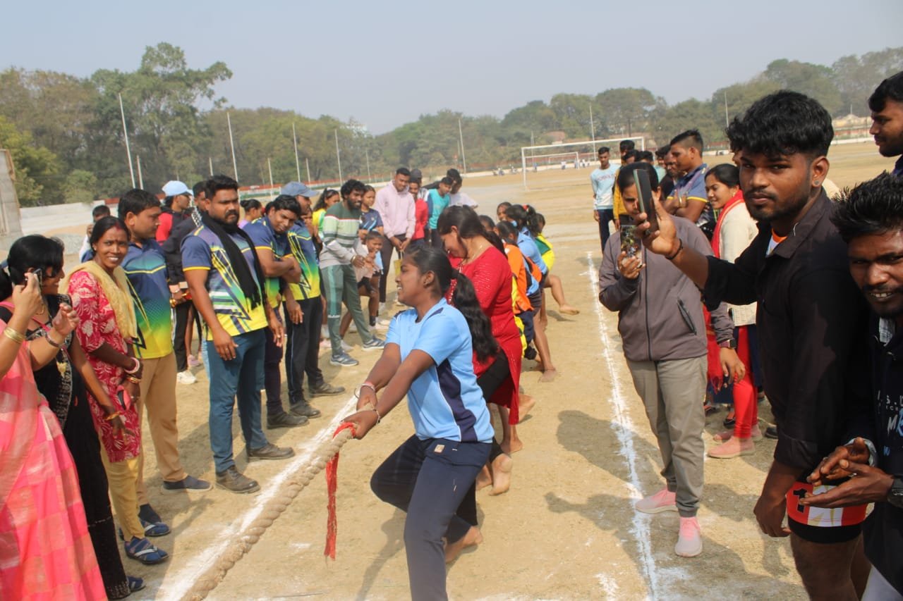 सारंगढ़ में जिला स्तरीय सांसद खेल महोत्सव 2025 संपन्न