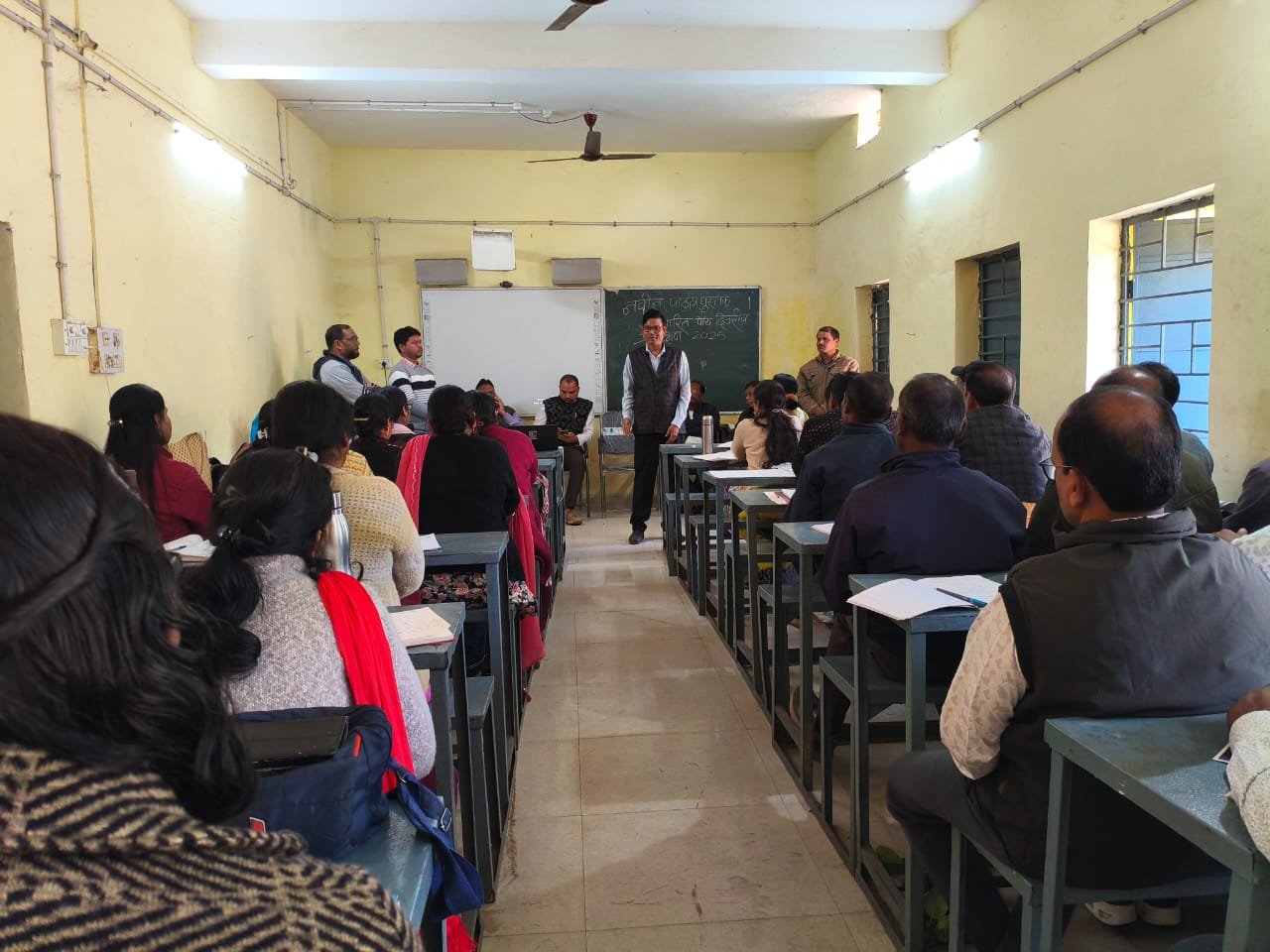 नई शिक्षा नीति के तहत माध्यमिक शिक्षकों का पाँच दिवसीय प्रशिक्षण संपन्न