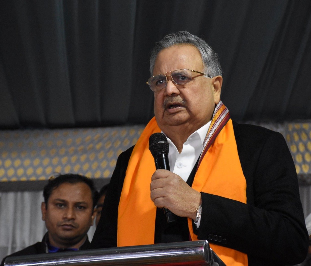 बाबा गुरू घासीदास जी ने समाज को दिखाई एक नई राह : विधानसभा अध्यक्ष डॉ. रमन सिंह