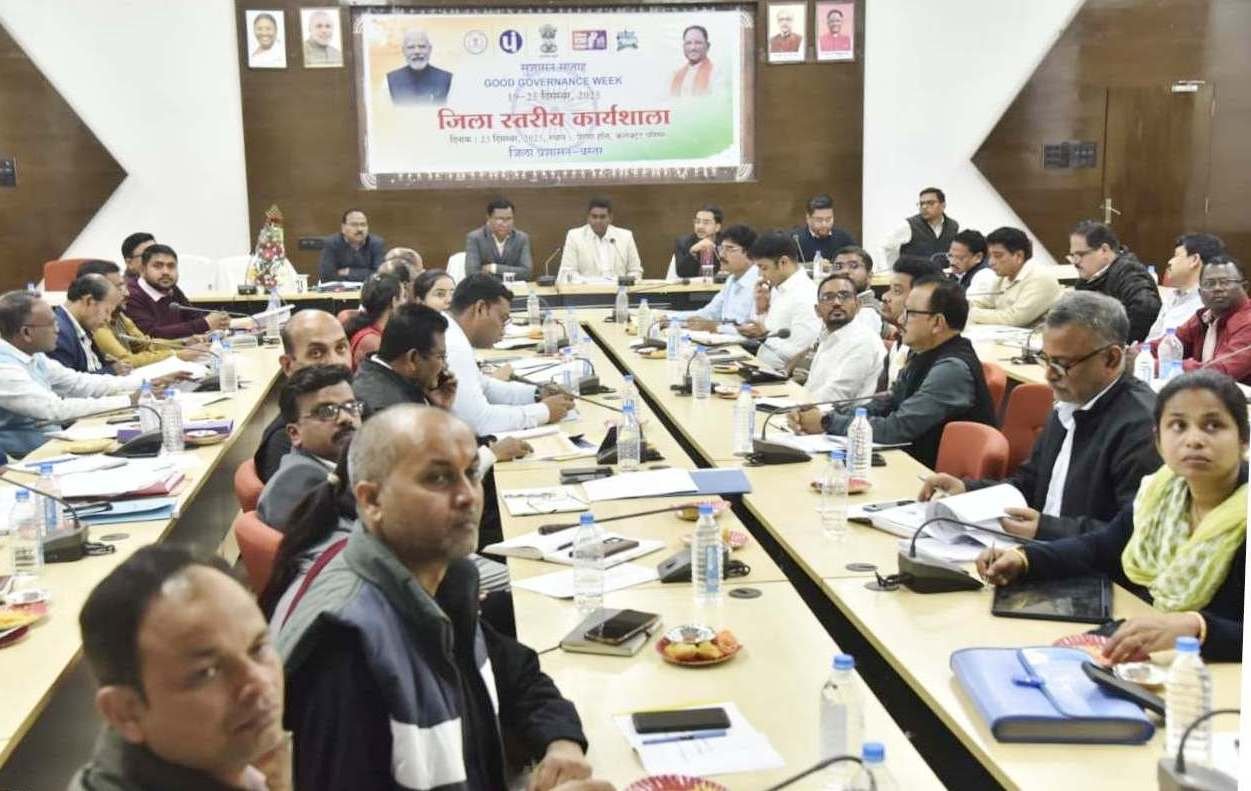 बस्तर जैसे क्षेत्र में नवाचार की बहुत है संभावना, सफल नवाचार बनेंगे प्रदेश के लिए मिसाल- कमिश्नर  डोमन सिंह