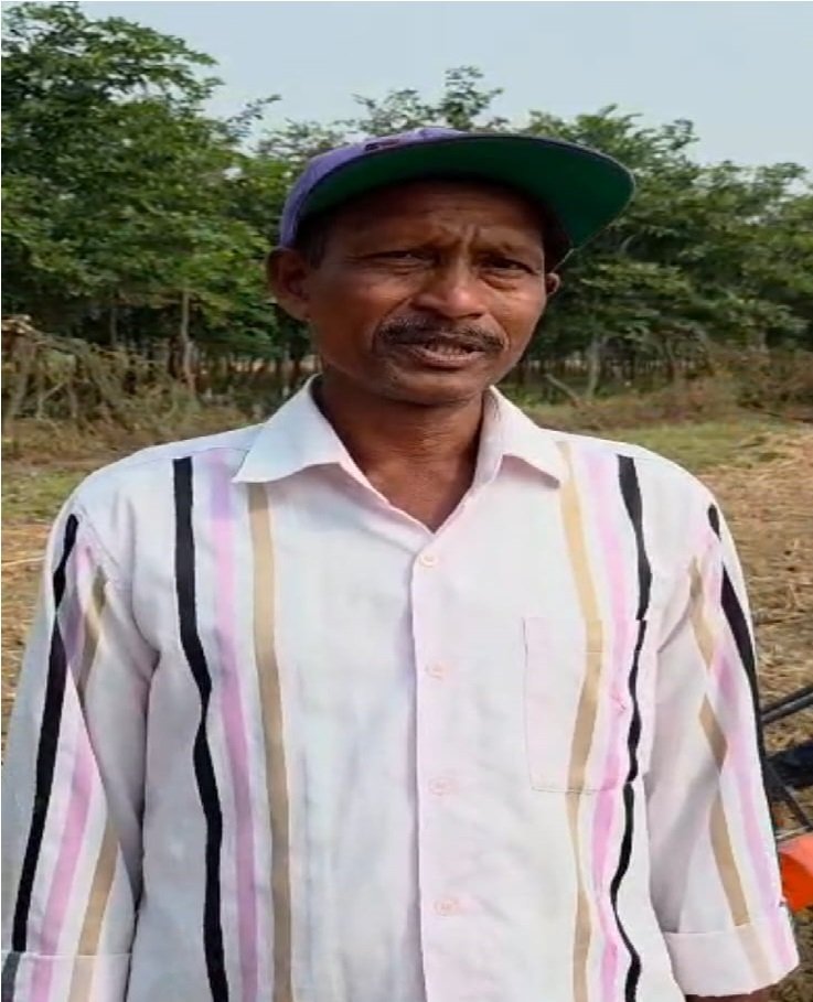 किसान देवराज ने पिछले वर्ष ग्रीष्मकाल में पानी की कमी और तेज गर्मी से धान की फसल खराब होने पर इस वर्ष बोया मक्का