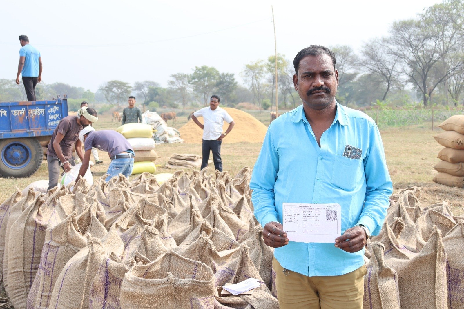 सरकार की धान खरीदी की पारदर्शी व्यवस्था से ग्राम बेल्हाडीह के किसान समारू को मिली बड़ी राहत