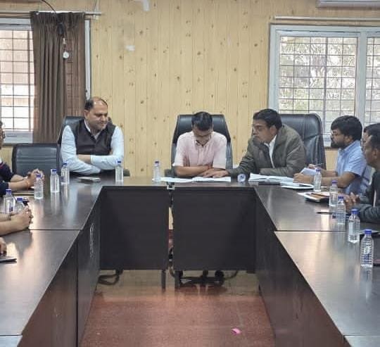 खरीफ विपणन कार्यों की प्रगति को लेकर रायस मिलर्स की समीक्षा बैठक आयोजित*